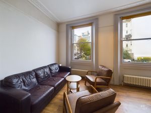 living room - click for photo gallery